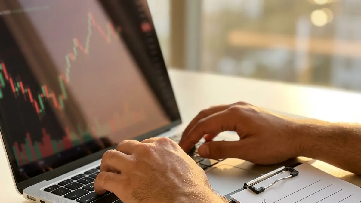Forex Trading Strategies: Algo Systems Guide (2026) tech - Forex Trading Strategies: Algo Systems Guide (2026)